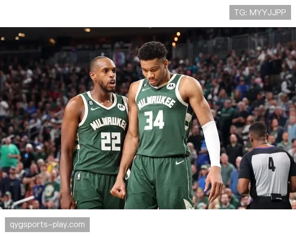 米德尔顿无球跑位效率胜字母哥拉开外线空间